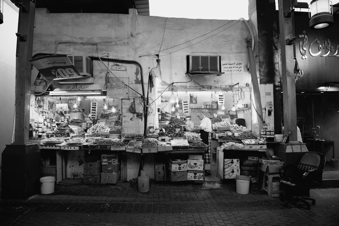 grayscale photo of building, Old Dates market Kuwait