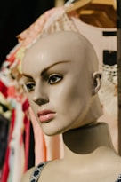 mannequin head