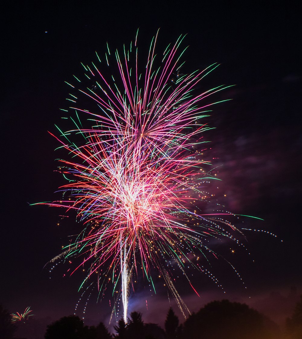 Fotografia time lapse di fuochi d'artificio