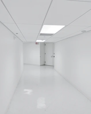 End of tenancy clean leaving an empty flat pristine and ready.