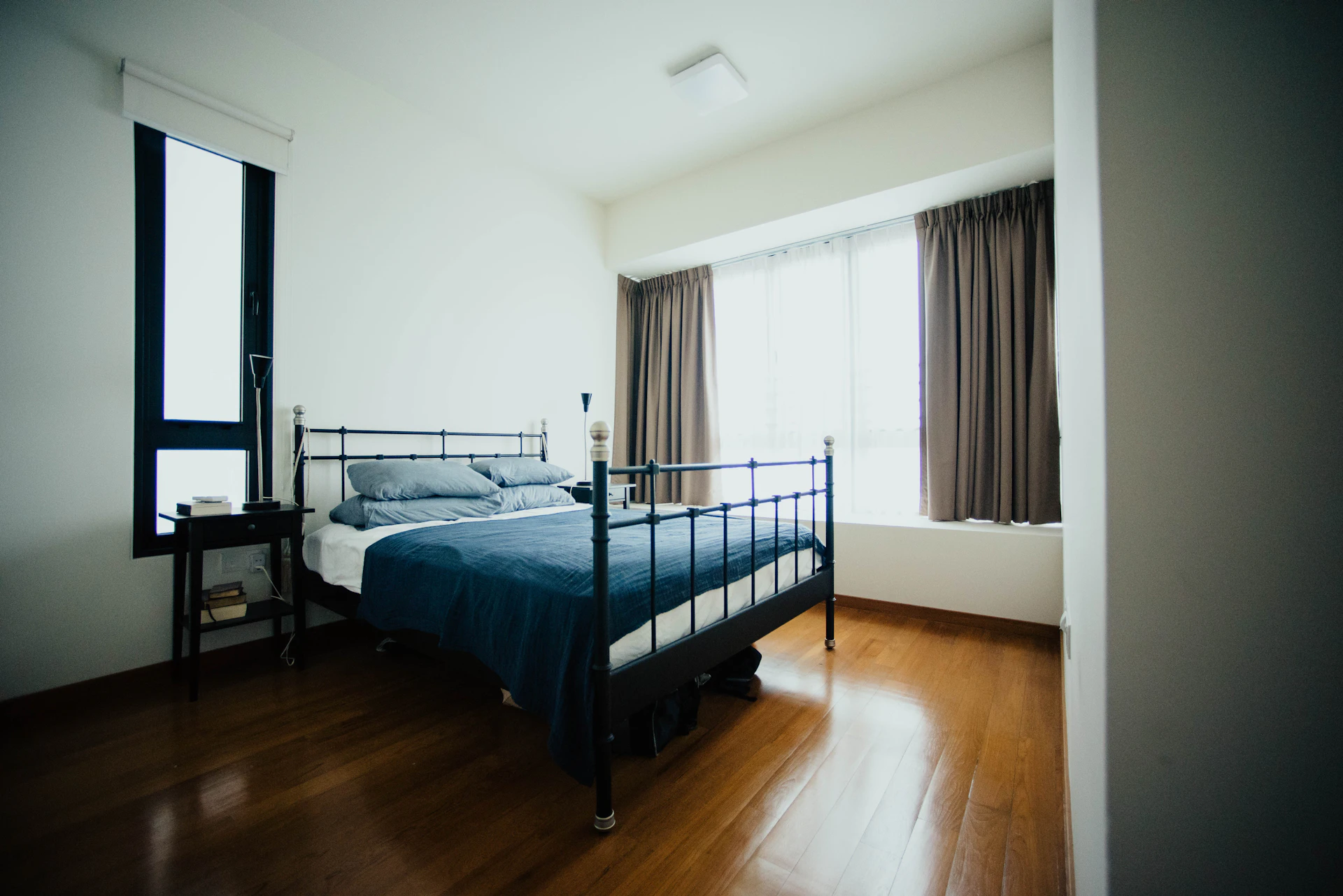 Elegantly furnished bedroom apartment representing Martins Realties listings