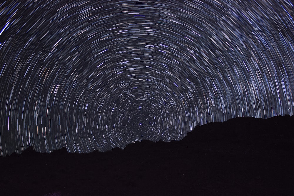 Fotografia em Time Lapse de Estrelas Polares