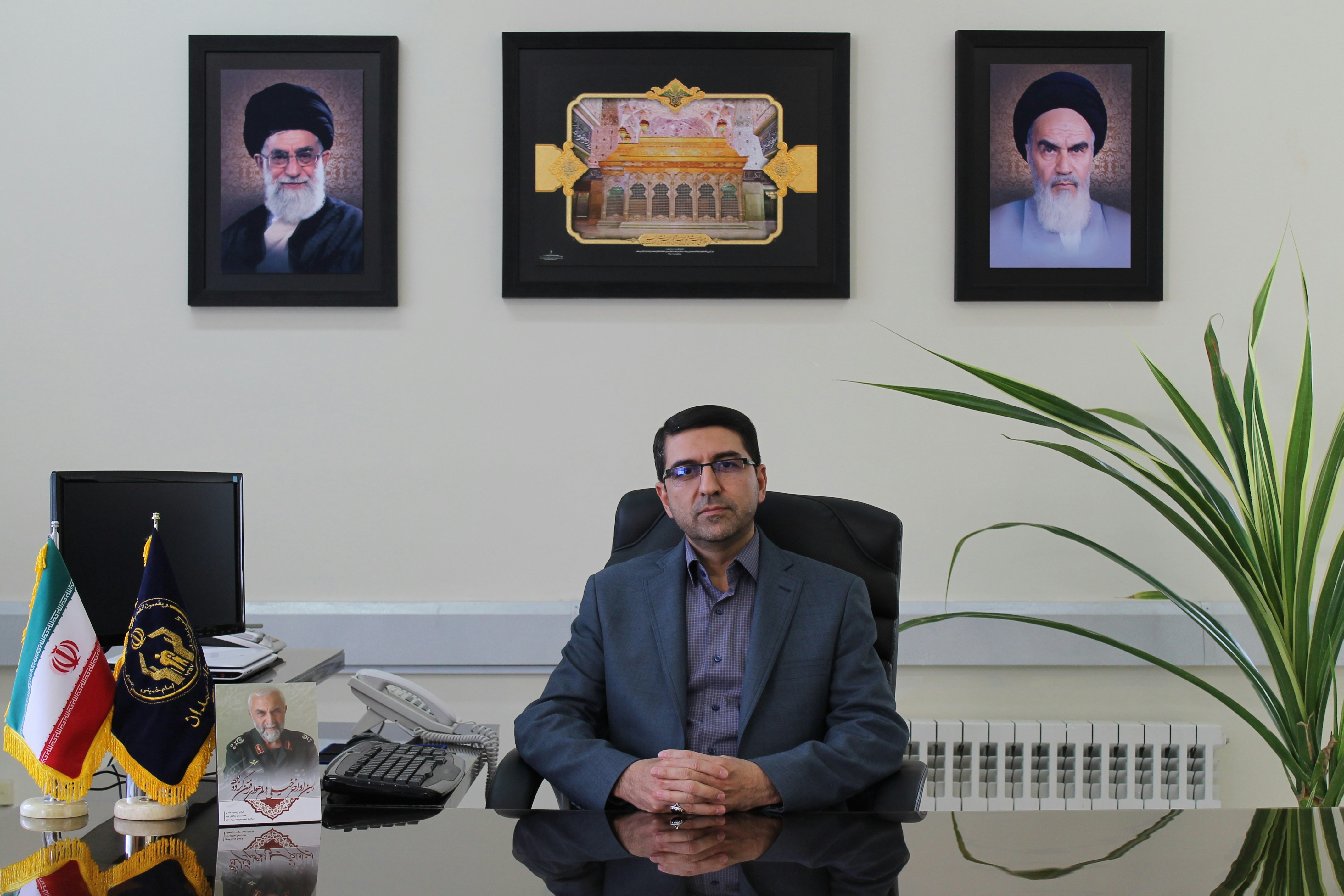 Theo Trump's Photo Recreation Sparks Mixed Reactions Online