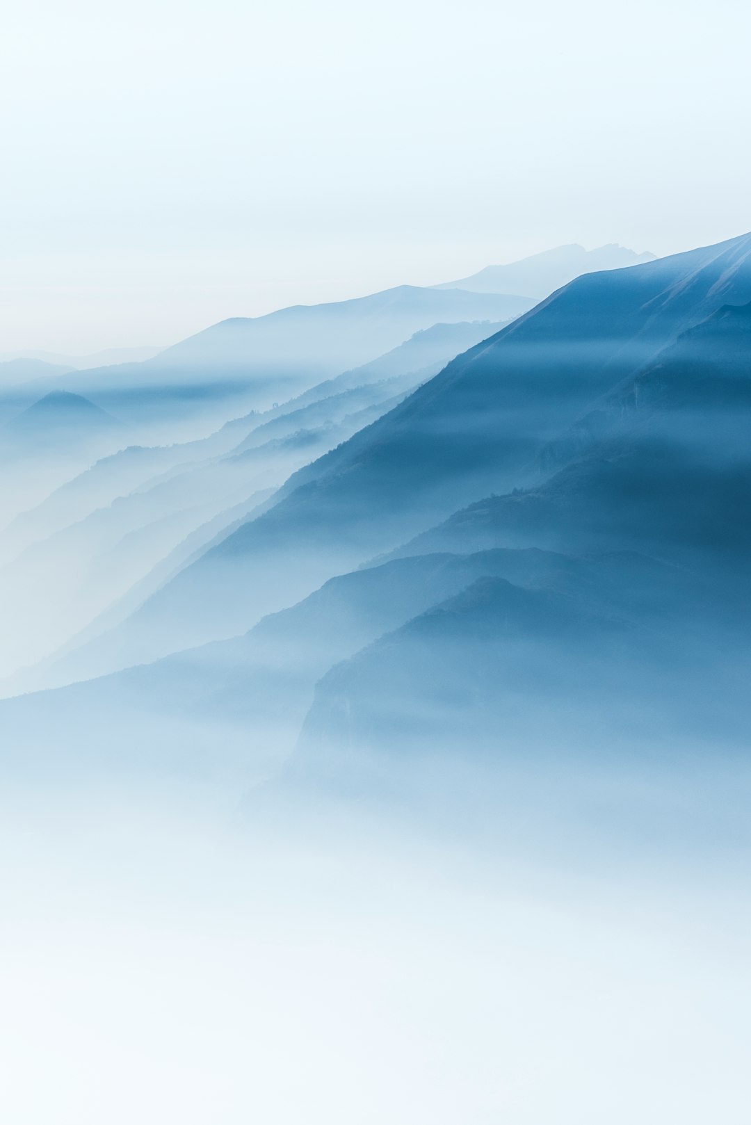 photo of Camaggiore Hill near Valsassina