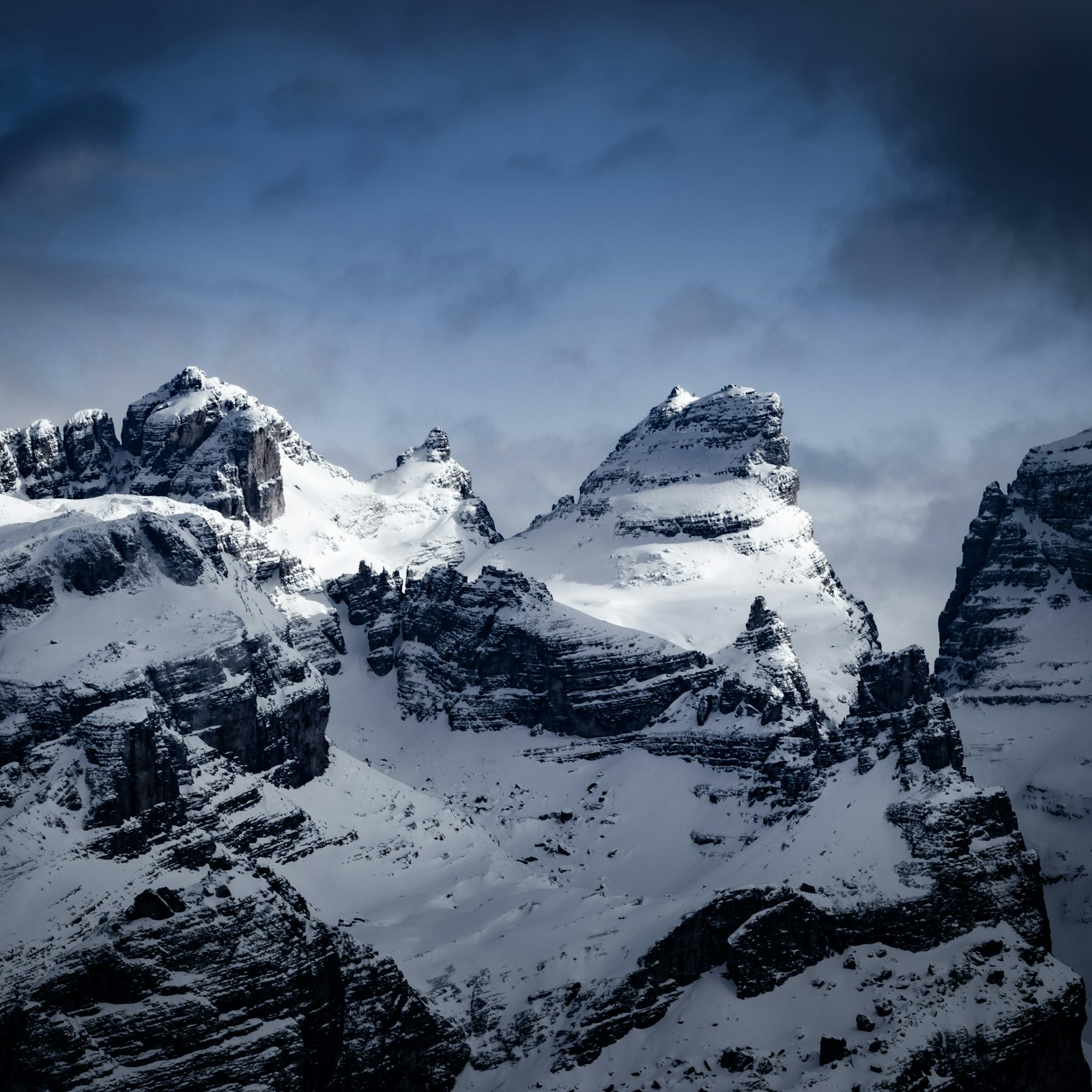 Canon EF-S 55-250mm F4-5.6 IS STM sample photo. Snow-capped mountains photography