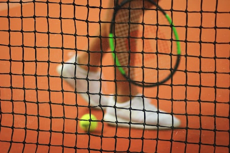 Affitto campi da tennis, Campo da tennis in terra rossa presso il Centro Tennis Aeronautica, Milano.