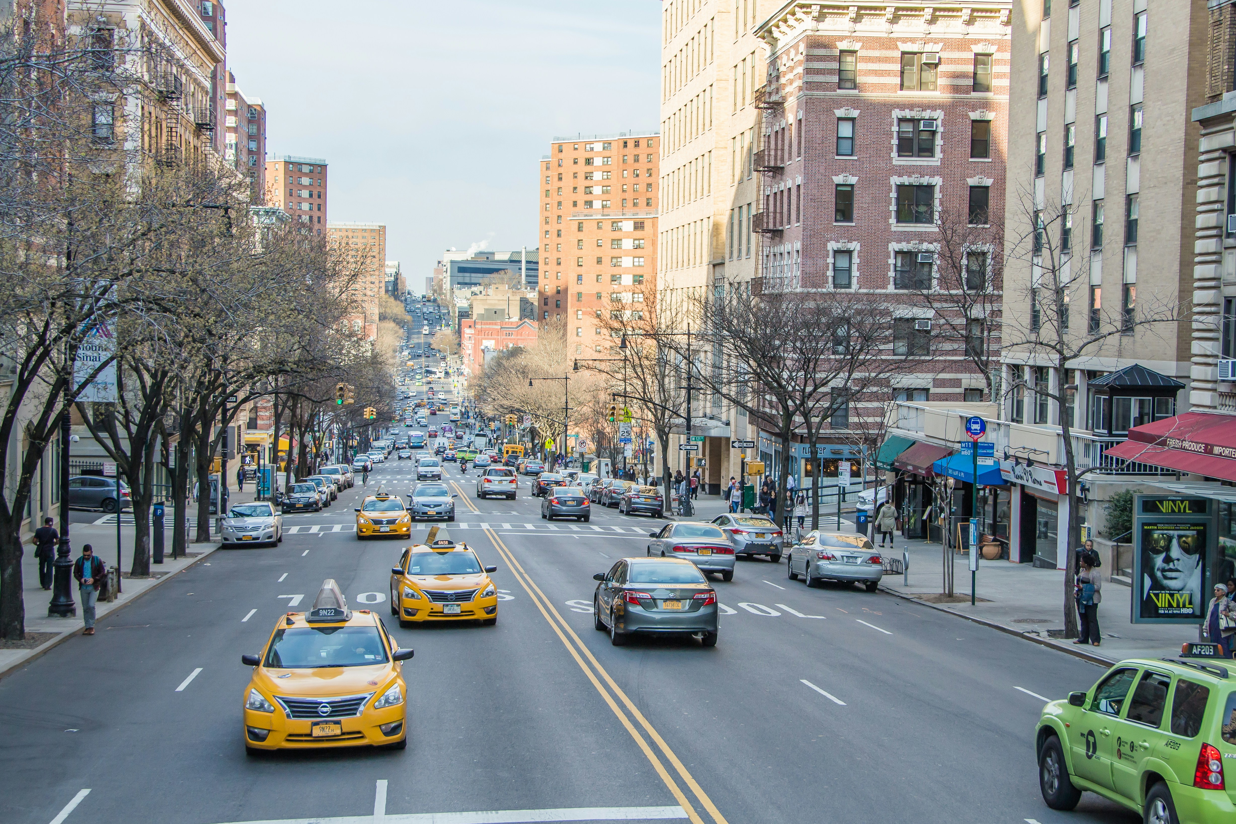 Проспекты городов фото Happy Thursday! For today's fun fact: There are 6,374.6 miles of streets in New