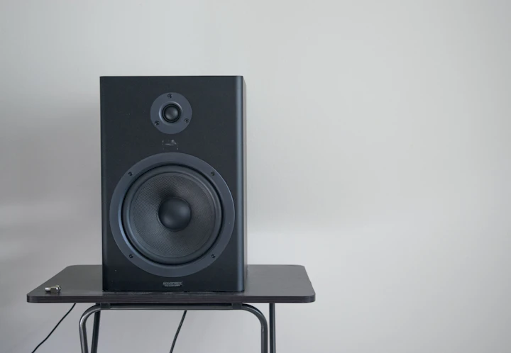 Yamaha Stagepas 400BT portable PA system