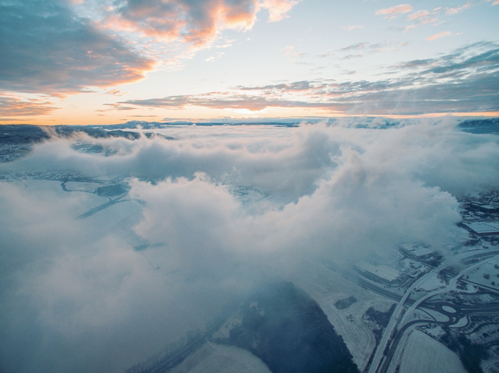 landscape photo of clouds under blue sky