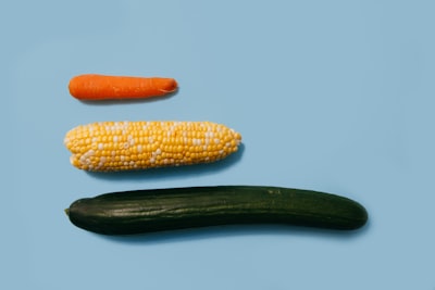 three assorted vegetables average zoom background