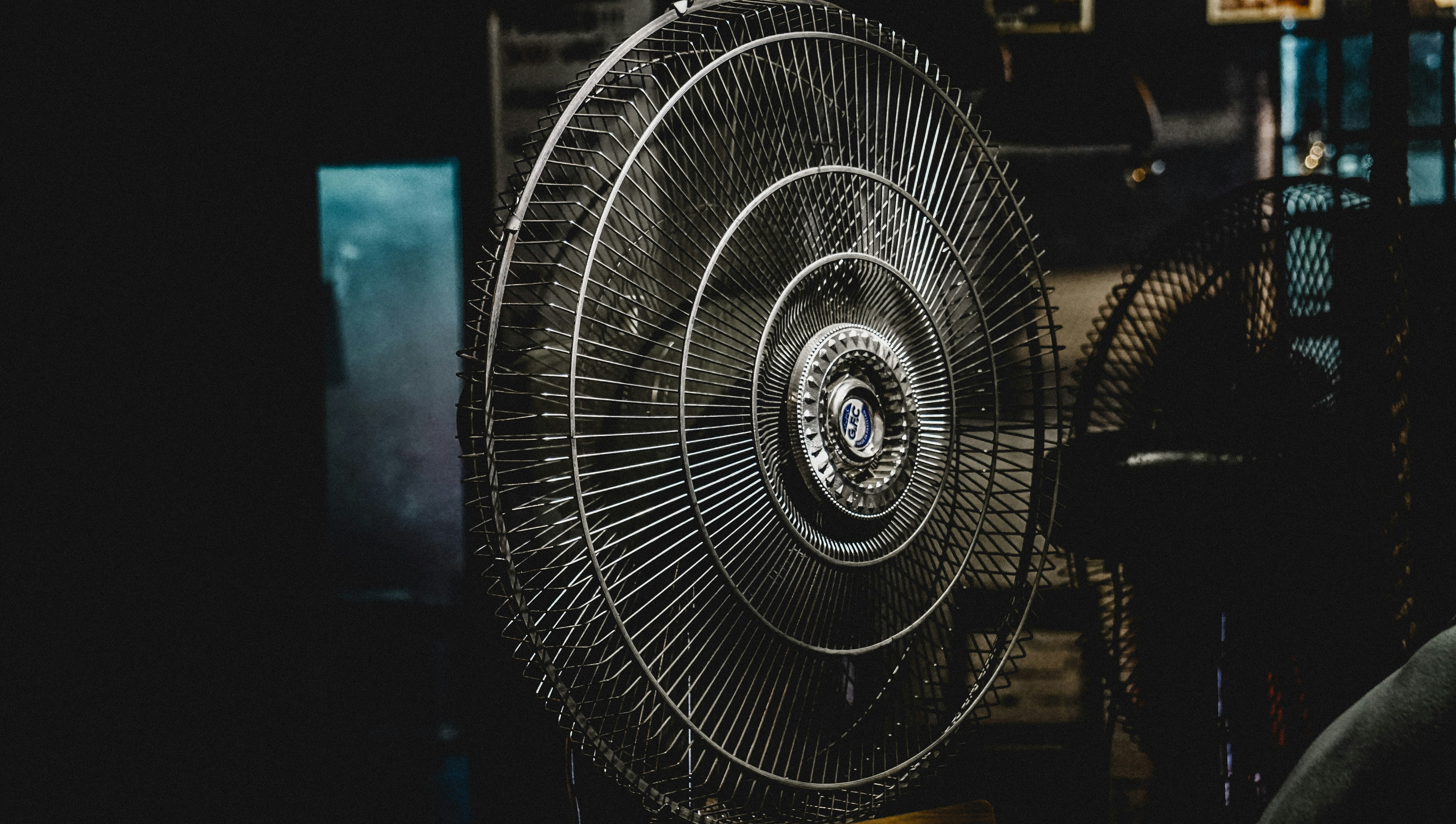 Ultra Breeze Stand Fan