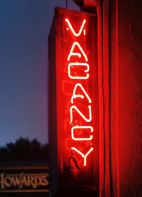 Vacancy neon signage
