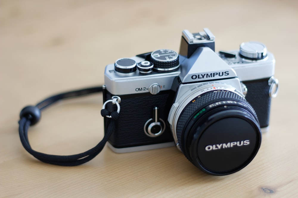 Câmera SLR Olympus