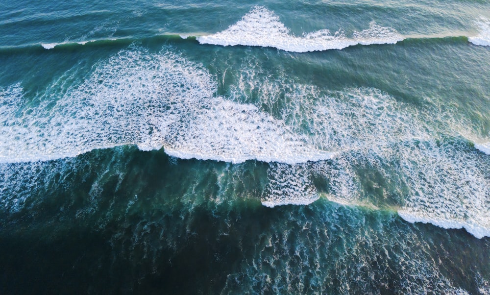 onde dell'oceano