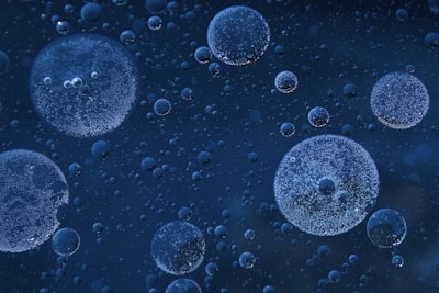 blue droplets wallpaper
