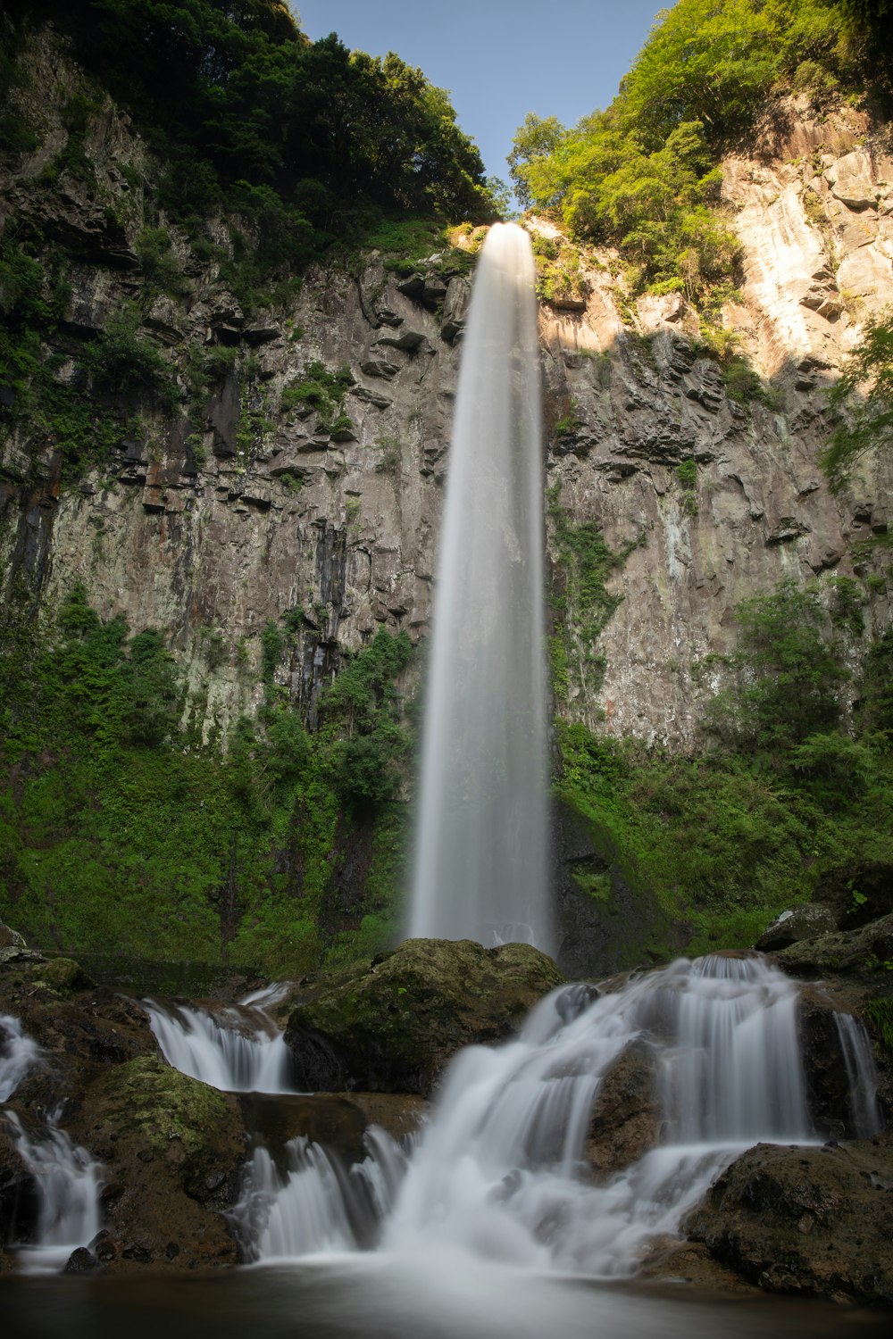 time-lapse photography of waterfalls