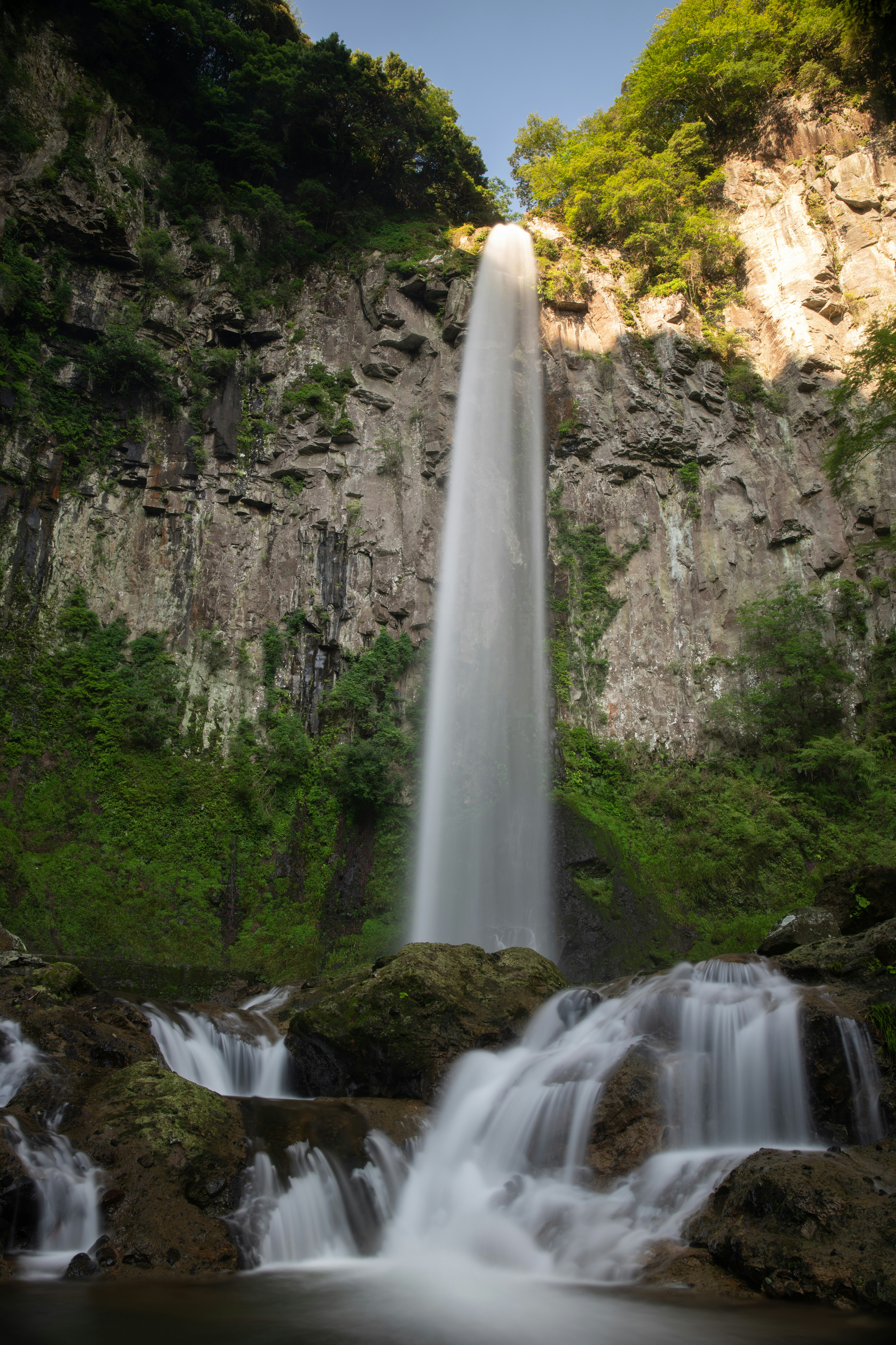 time-lapse photography of waterfalls