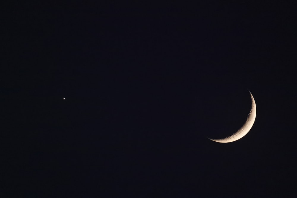 crescent moon