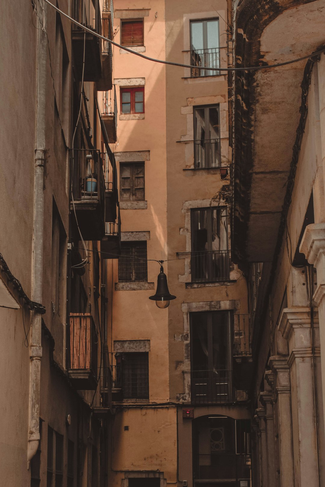 photo of Girona Town near Onyar River