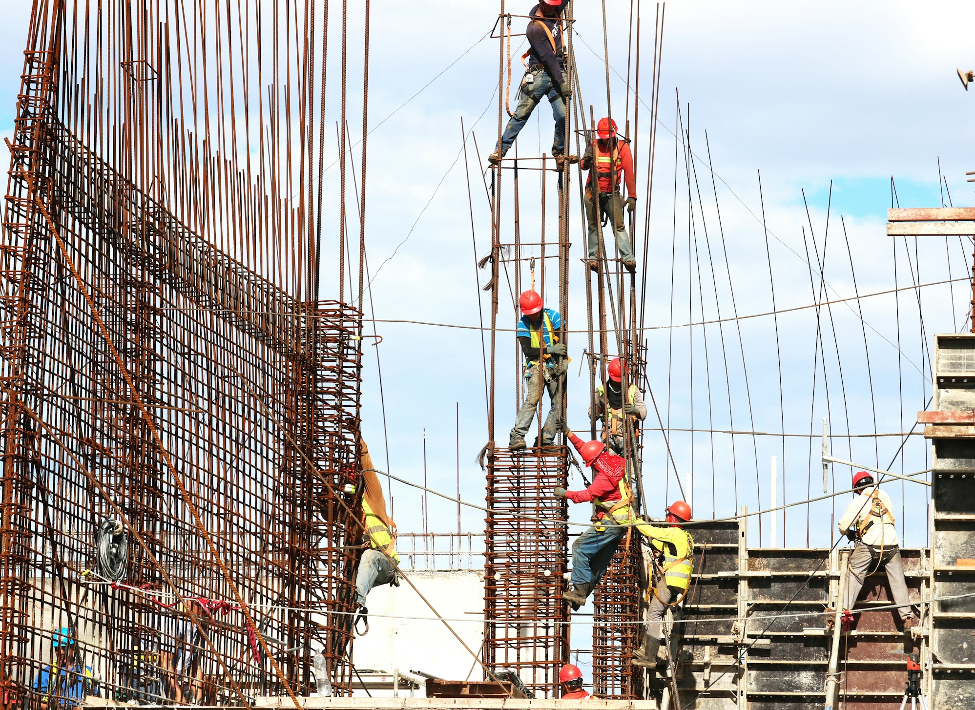 Progres pengerjaan flyover Cisauk sudah mencapai 84%