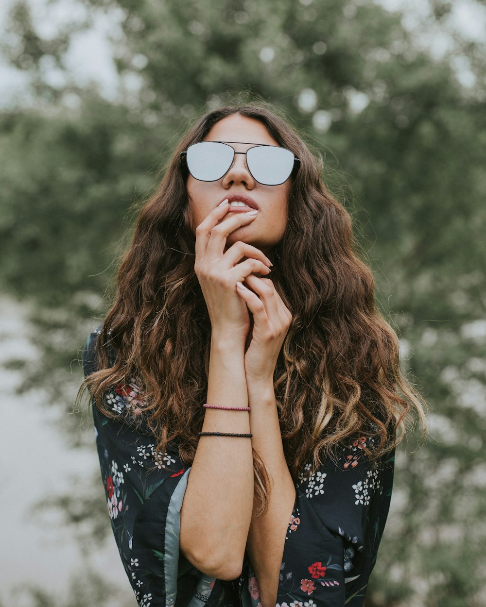 portrait photo of woman wearing sunglasses photo – Free Fashion Image on  Unsplash