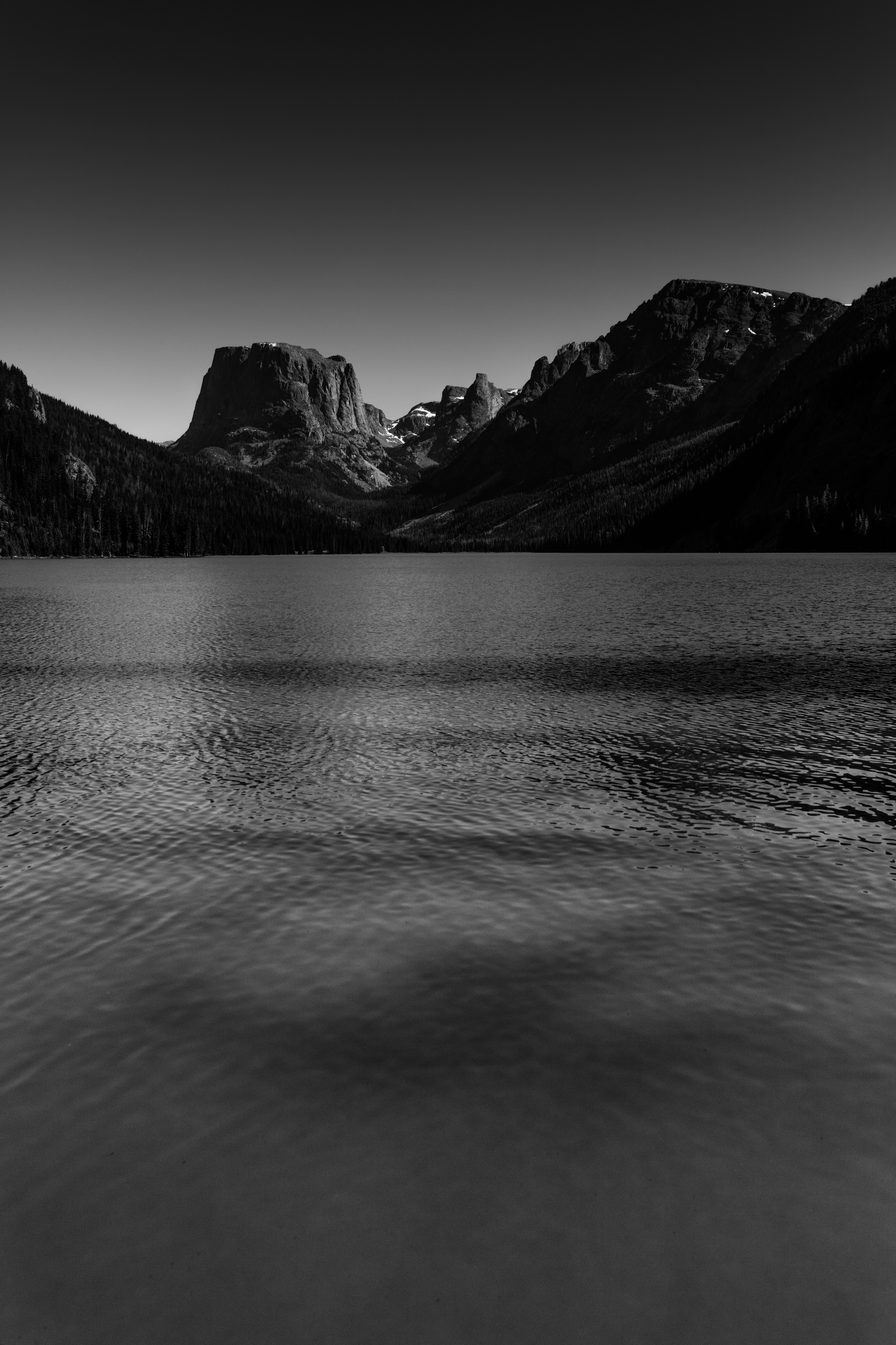 Photo by worldsbetweenlines