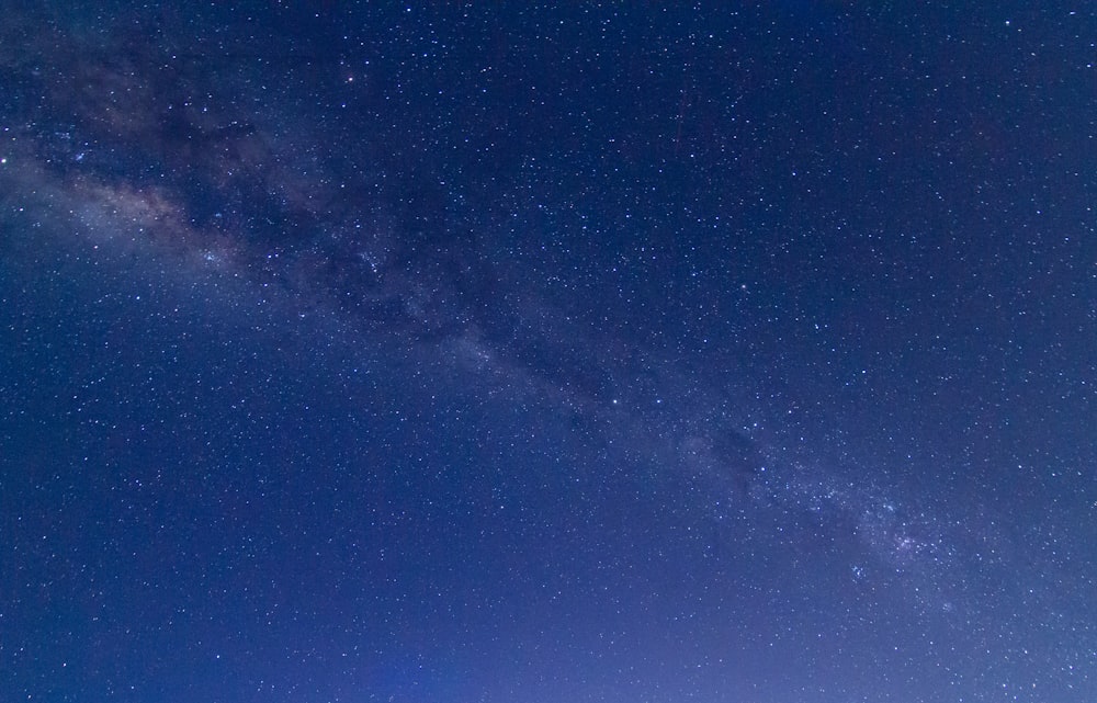 夜の天の川銀河の写真 Unsplashで見つける青いの無料写真