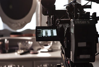 closeup photo of black camera