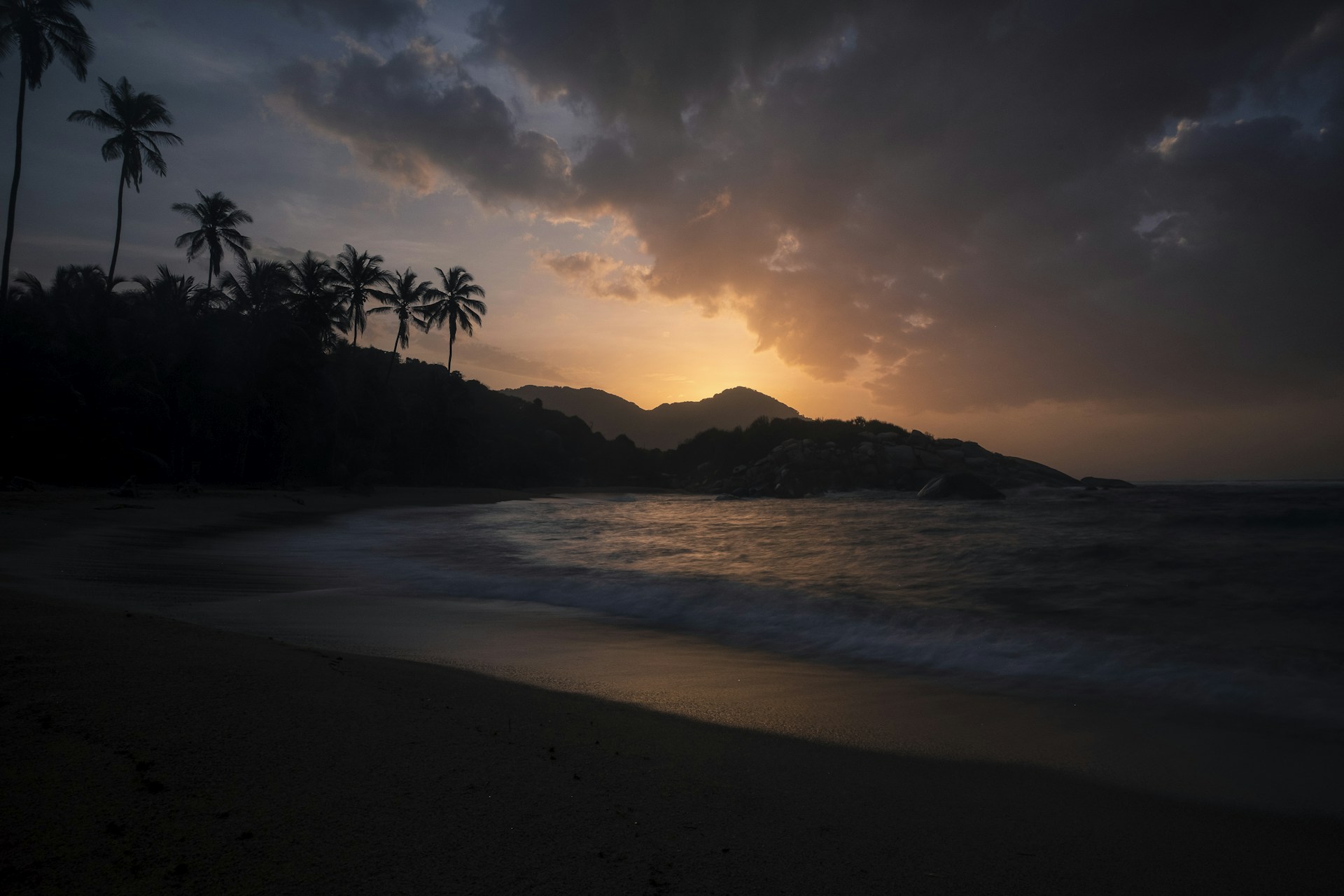 landscape photo of seashore at sunset