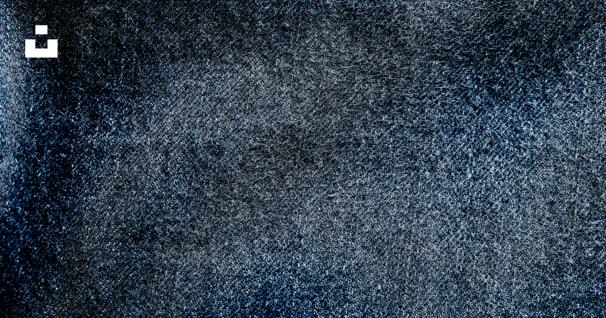 Blue Rug Empty Background A close up of a blue area rug photo – Free Background Image on Unsplash