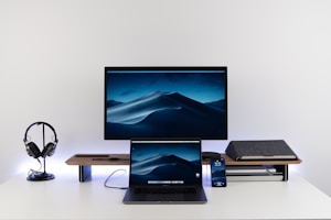 Aluminum Laptop Stand