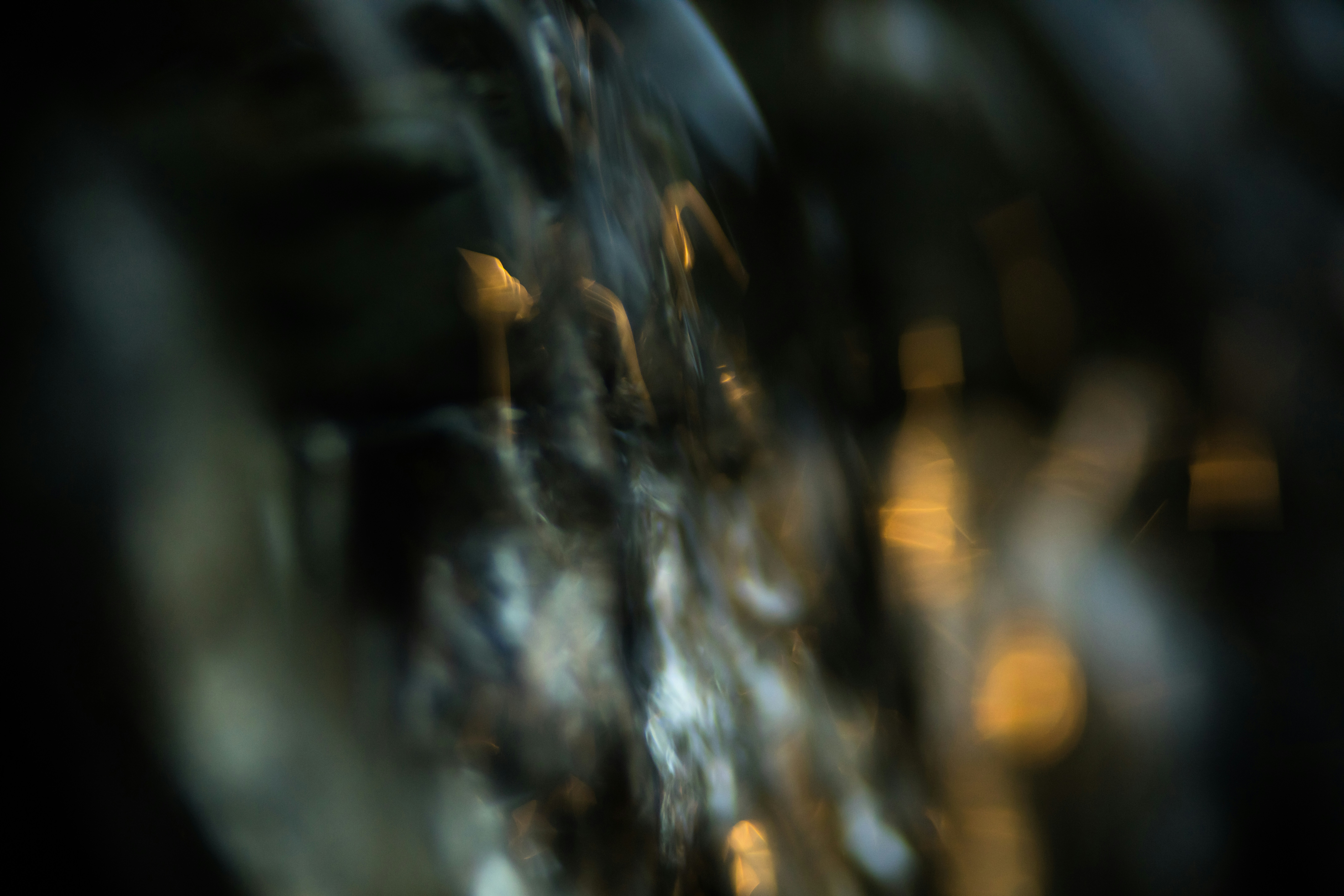 Photo by worldsbetweenlines