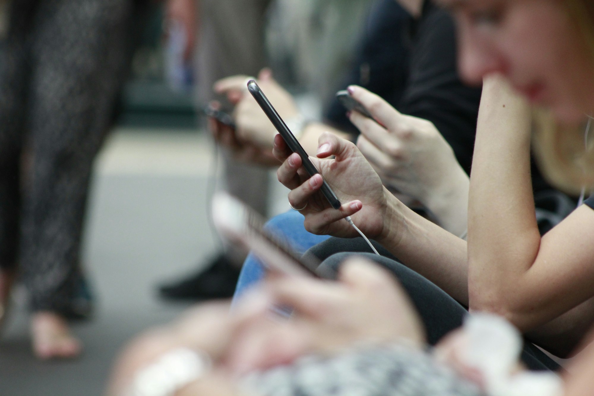 I heard recently that the average person scrolls the height of Big Ben in a day. Whilst waiting for a delayed train in Bath I spotted this line of hands on phones – all endlessly scrolling.