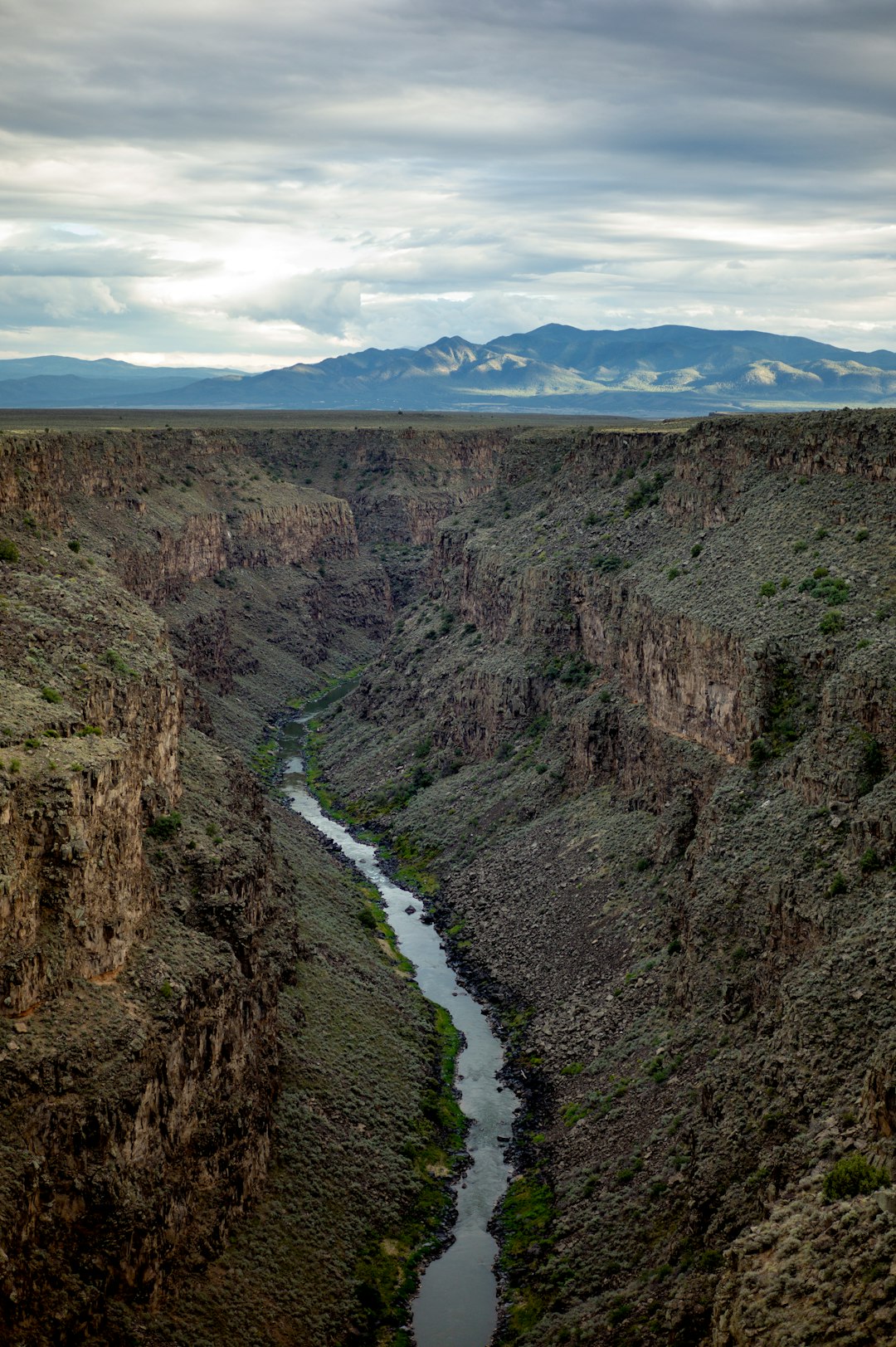 travelers stories about Canyon in Rio Grande Gorge Bridge, United States