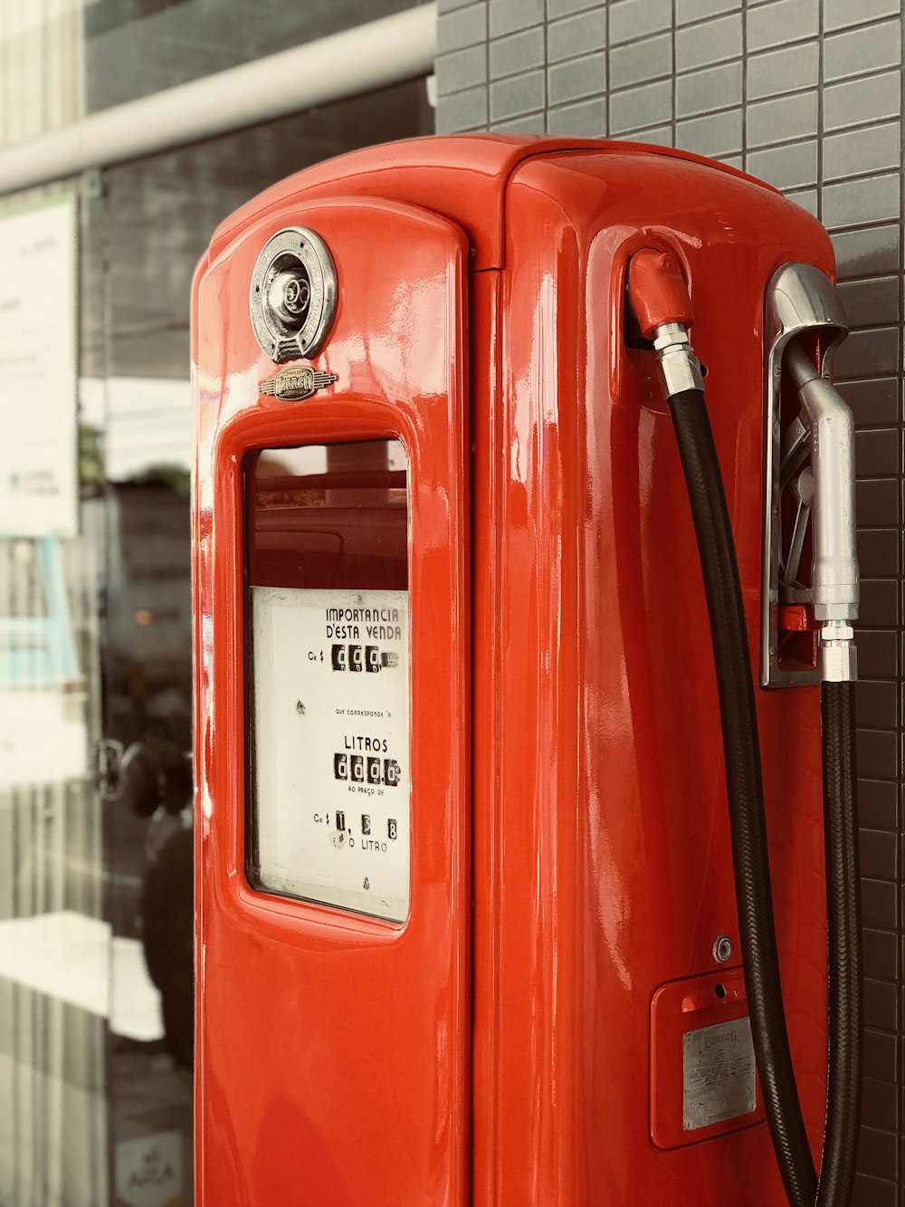 Gasolinera Roja