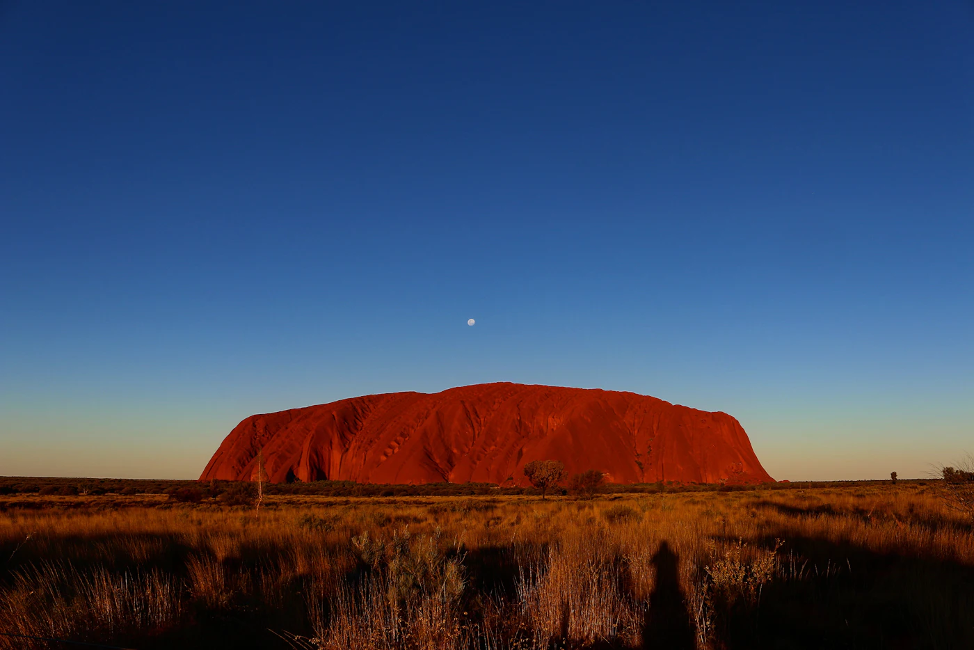 Uluru im roten Abendlicht des Northern Territory