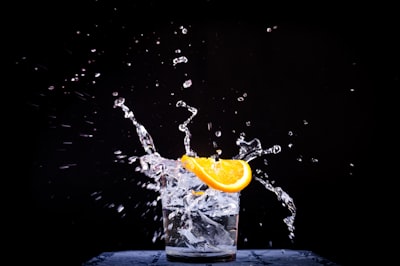 Does Sparkling Water Hydrate You - splash