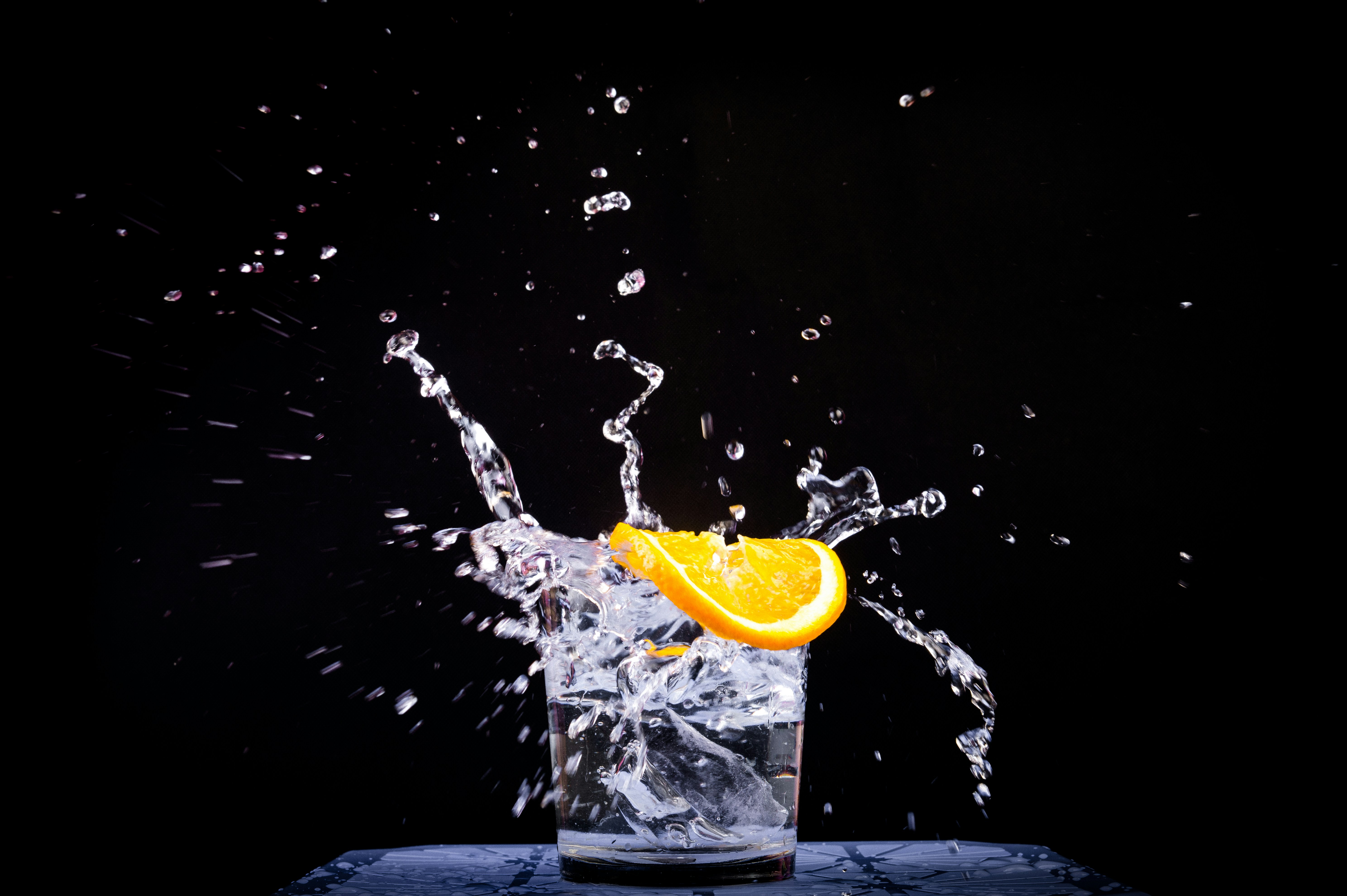 Dos  Donts: The Best Ways To Hydrate Before And After Cold Plunges