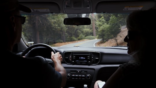 man driving car in Crestline United States