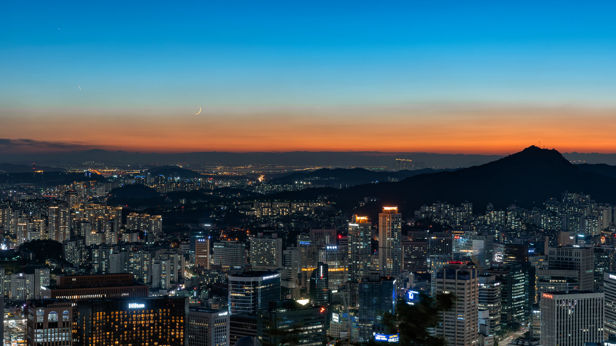 The Seoul skyline at night