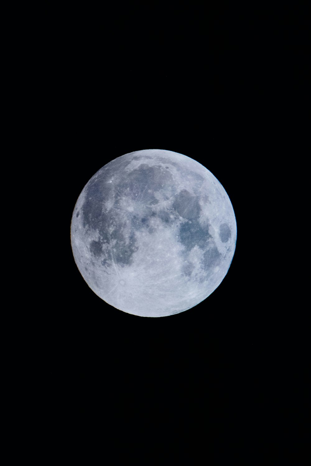 lua azul