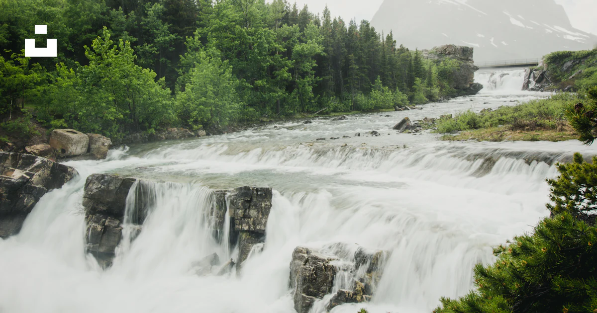 Chutes D eau Pr s De La Montagne Photo Photo tats Unis Gratuite Sur chutes-d-eau-pr-s-de-la-montagne-photo-photo-tats-unis-gratuite-sur