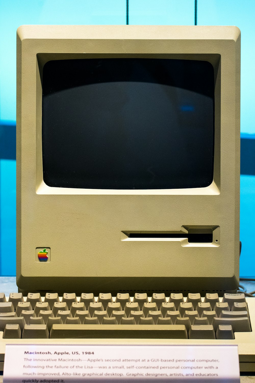 éteint le moniteur Macintosh