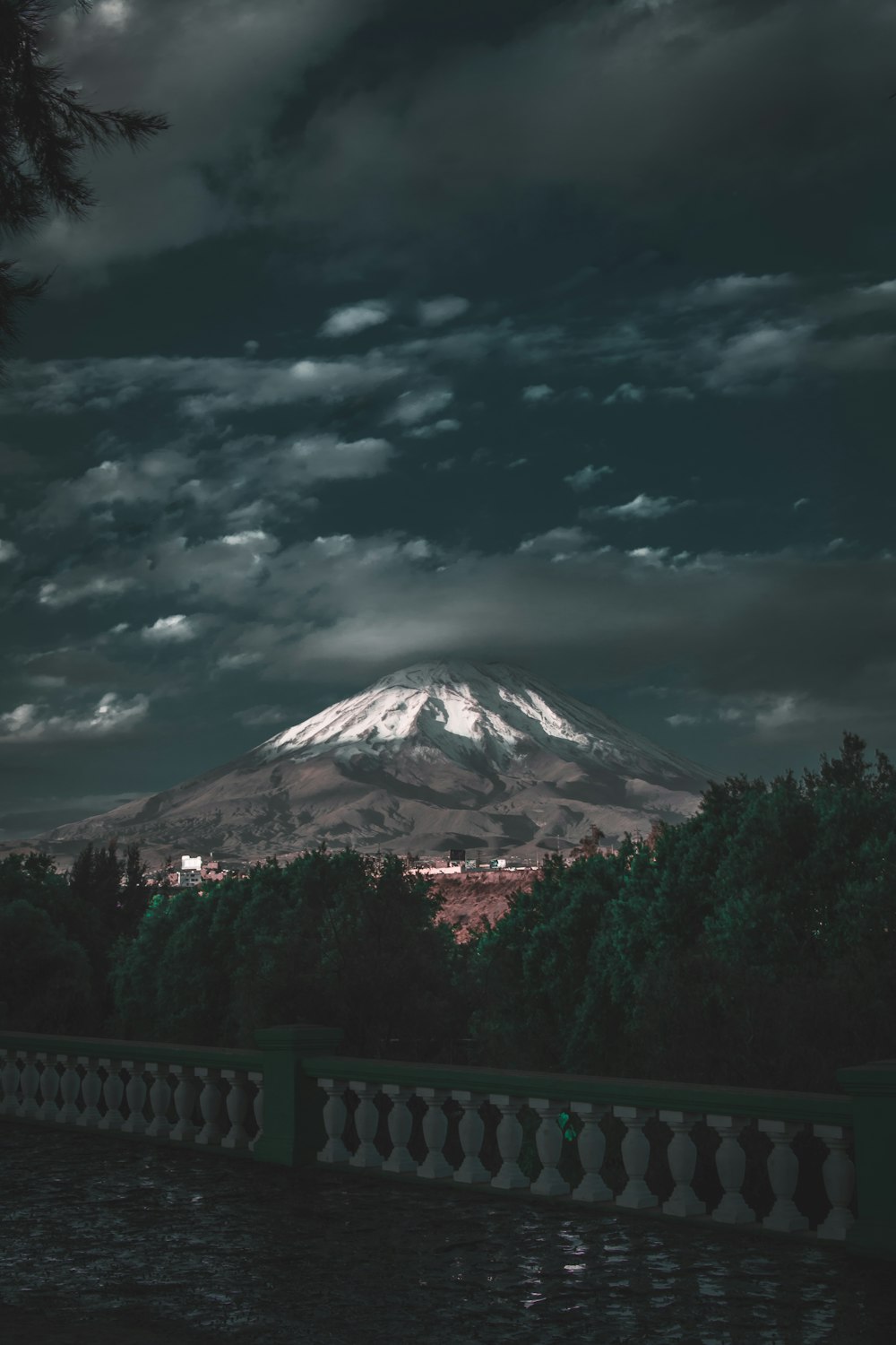 white and brown mountain