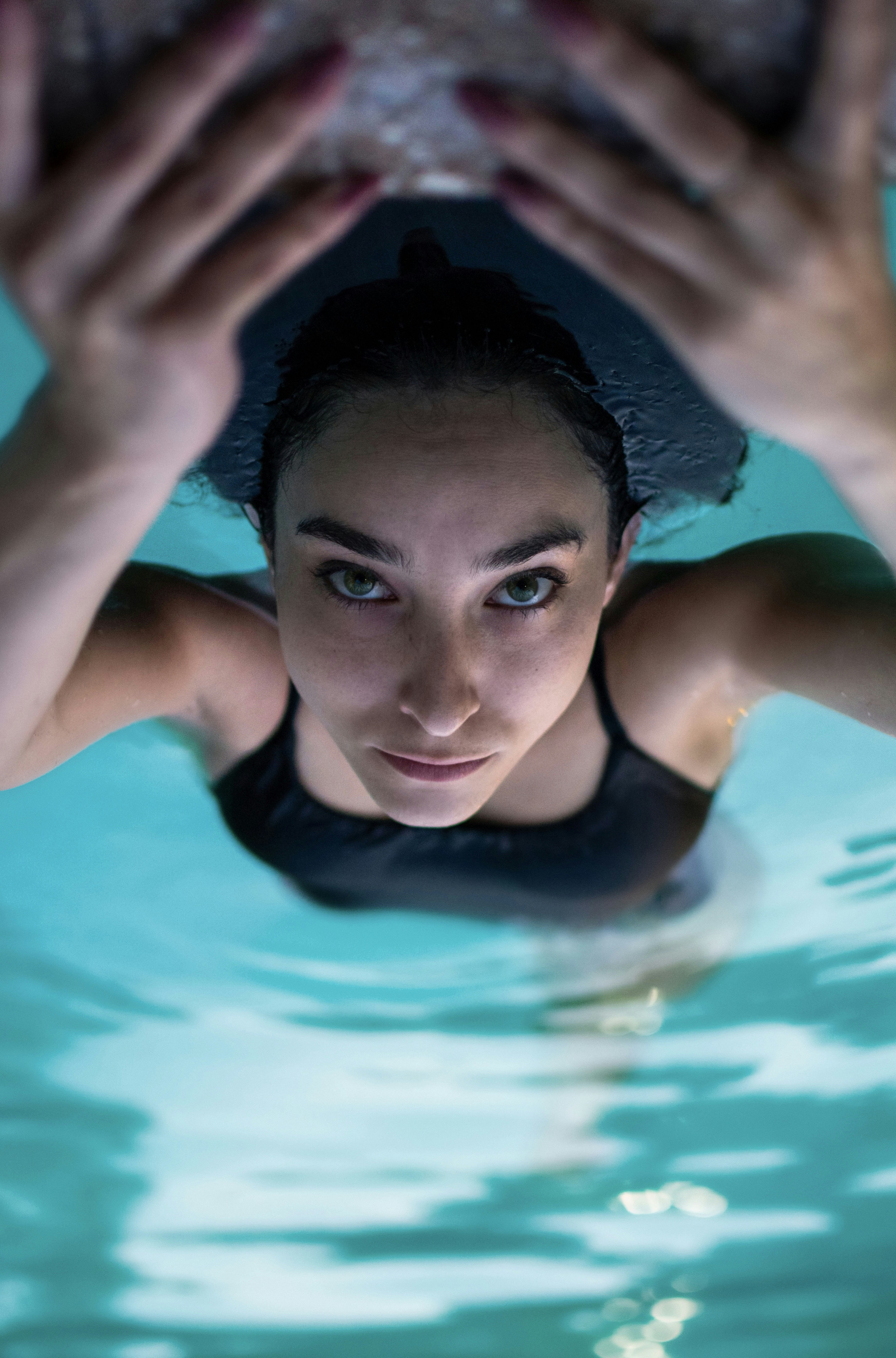 yatılı erkek eleman arayan bayanlar