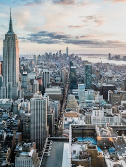 bird's eye view photography of buildings