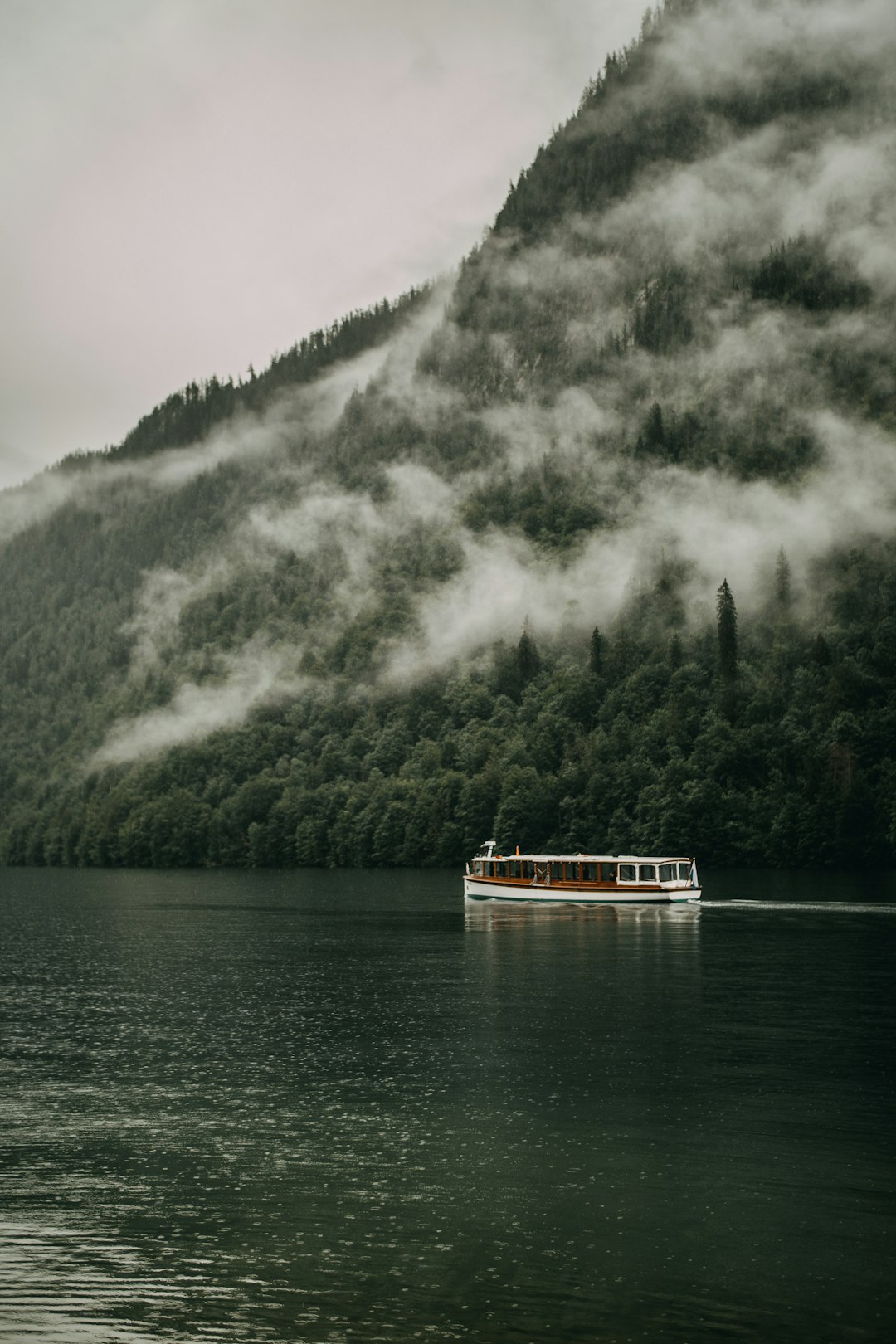 photo of Schönau am Königssee Fjord near Untersberg