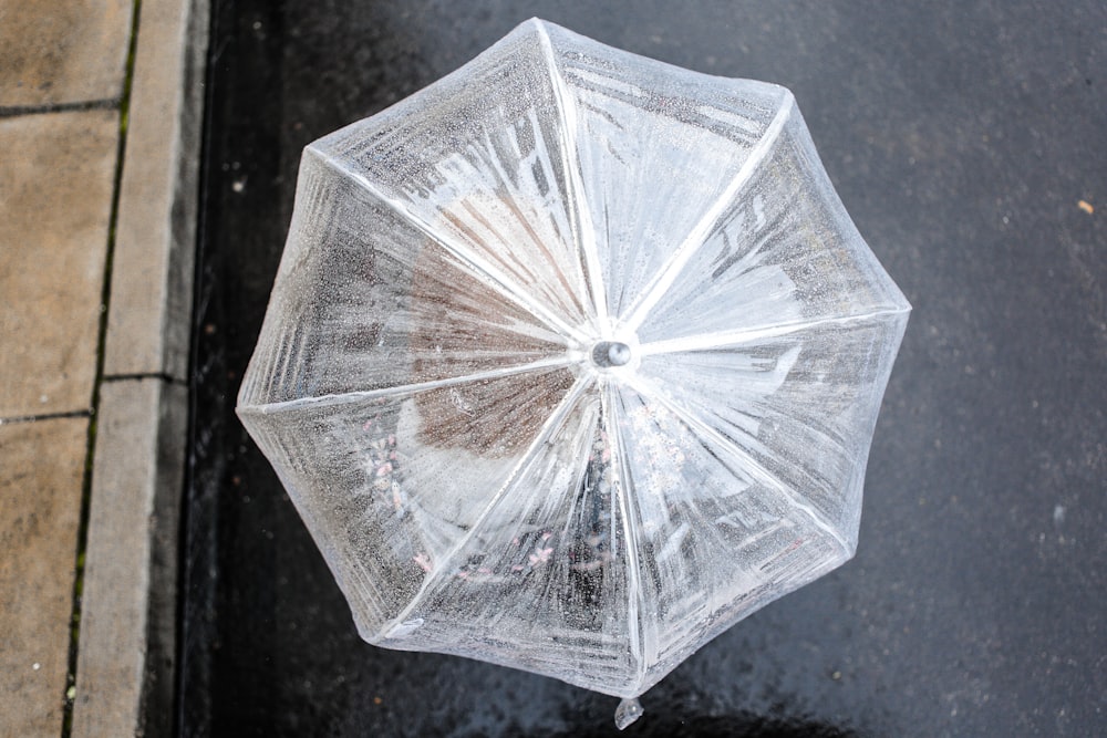 guarda-chuva de plástico transparente