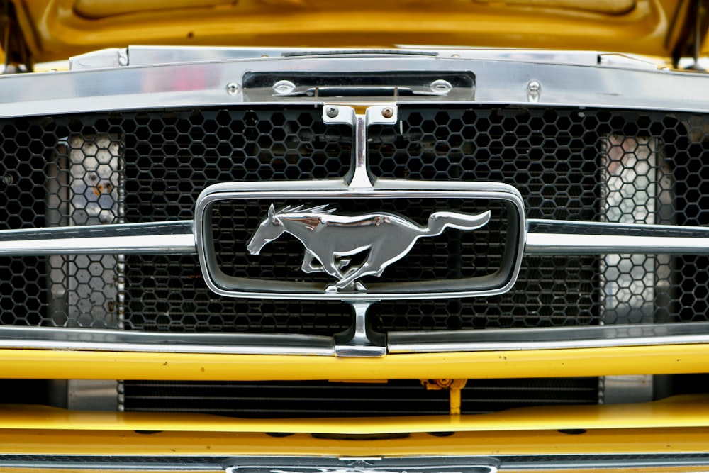 Ford Mustang vehicle grille