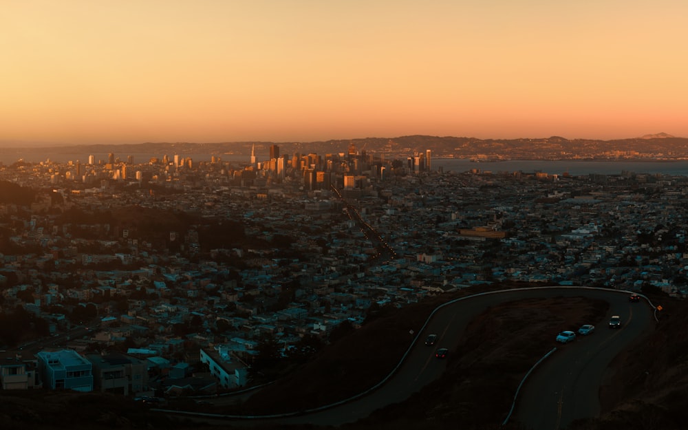 Fotografía a vista de pájaro de la ciudad